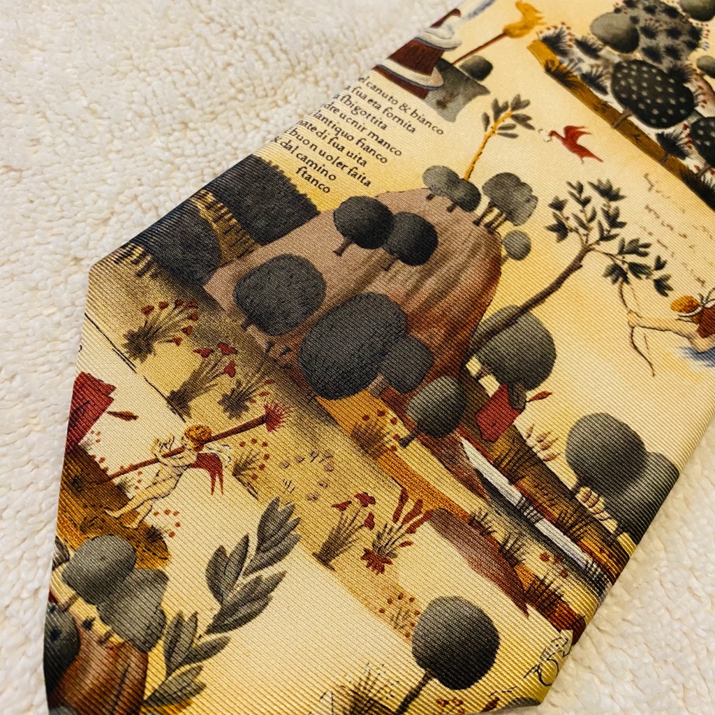 Brand New Tie Commemorating Ancient Art Of Italy Brand New Tie Commemorating Ancient Art Of Italy